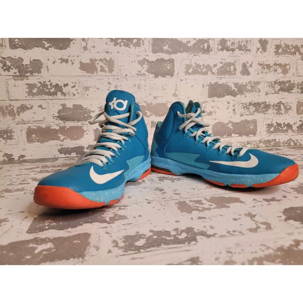 Nike KD 5 GS Youth Size 7Y Light‎ Blue Athletic Basketball Pool Party Colorway